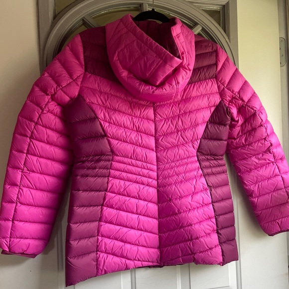 NWT Lands’ End Wanderweight Ultralight Packable Hooded Down Jacket - Picture 2 of 6